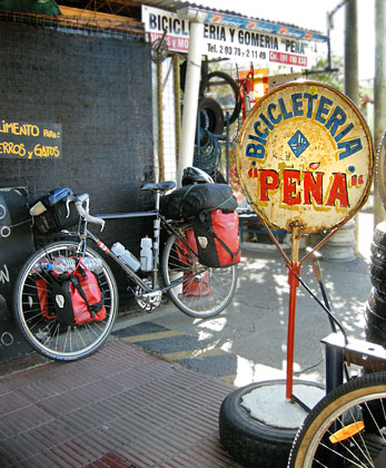 Bicicletería Peña, in Pririápolis, Uruguay.